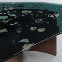 <a href="https://www.galeriegosserez.com/artistes/t-sakhi.html"> T SAKHI </a> - Reconciled Fragments - Low table "Amazonite"